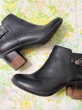 Dansko Perry Black